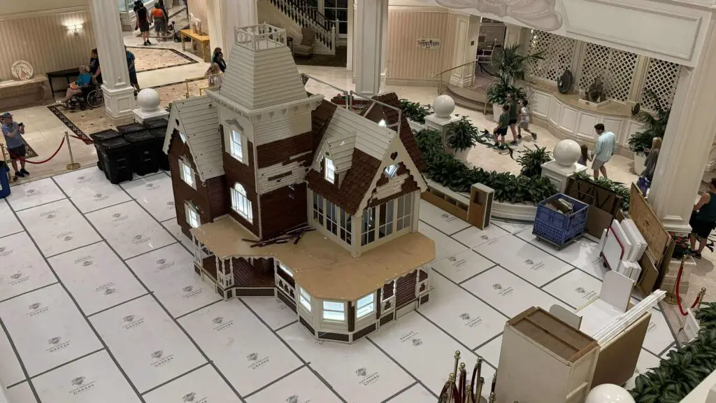 2024 Grand Floridian Gingerbread House 5