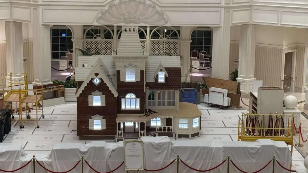 2024 Grand Floridian Gingerbread House 7