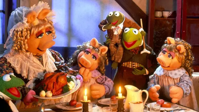 First Look at Muppet Christmas Carol Photo Op Coming to Disney Jollywood Nights 2