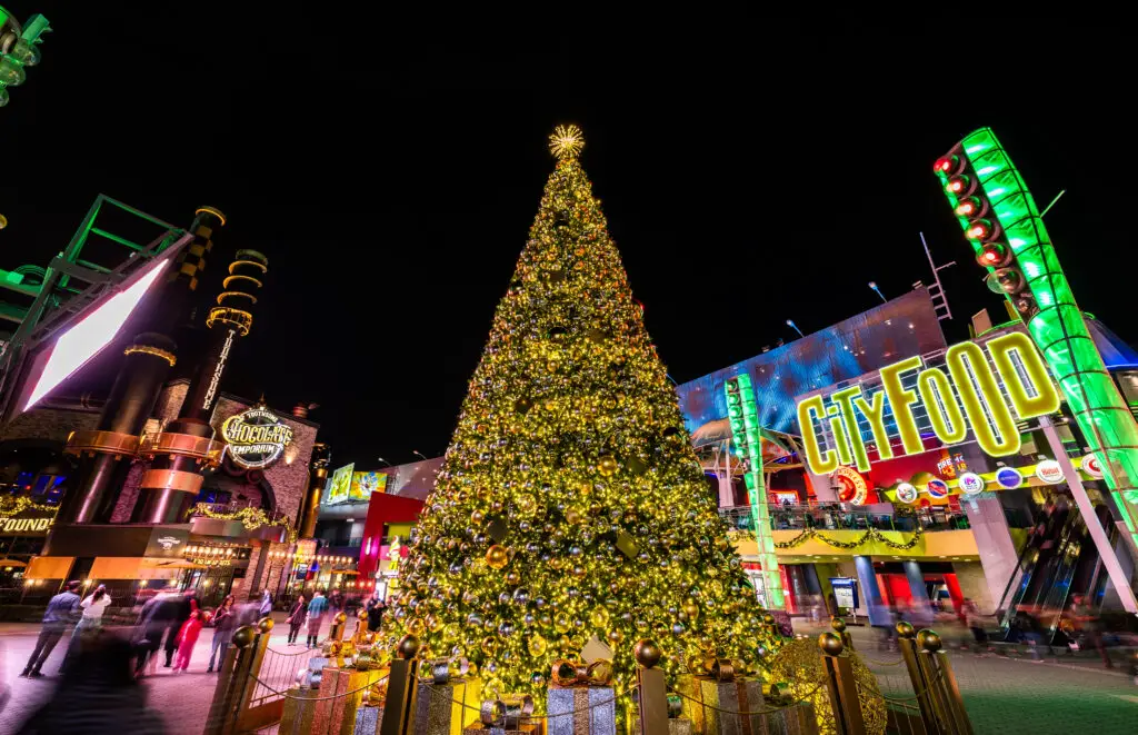 Universal Citywalk Hollywood - Holidays at USH 2024