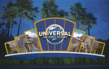 Universal Orlando to Receive New Entrance Signs Featuring Harry Potter, Jurassic World, & More 1