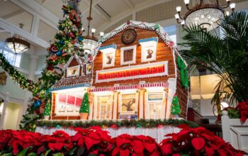 2024 Holiday Gingerbread Displays & Menus Revealed for Disney World Resorts 1