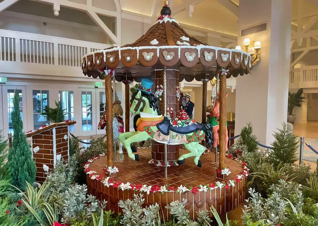 Christmas Carol Gingerbread Carousel (1)