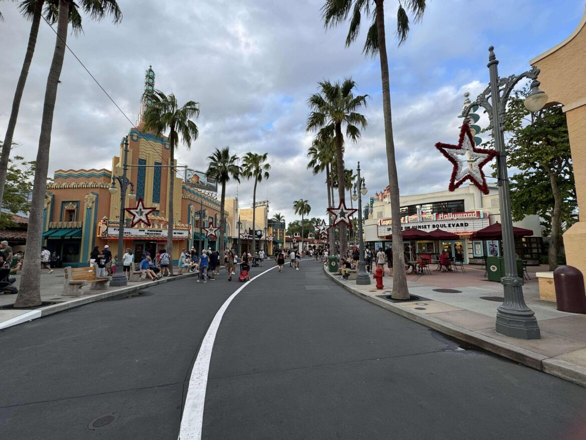 First Christmas Decorations Arrive at Disney’s Hollywood Studios