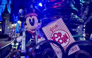 First Look at Elf Mickey Popcorn Bucket from Very Merry Christmas Party 1