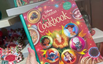 Disney Christmas Cookbook