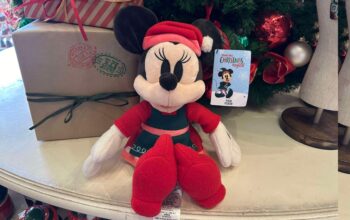 Minnie Mouse Elf Plush