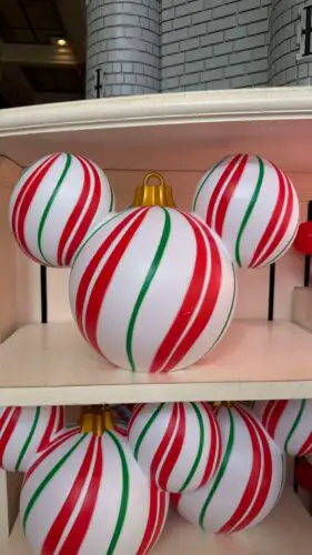 Mickey Mouse Icon Holiday Light-Up Decor