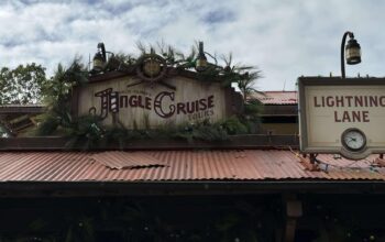 Jingle Cruise (2)