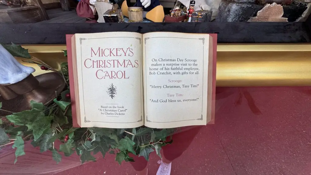 Mickey’s Christmas Carol Window Display Returns to the Magic Kingdom for the Holidays 2