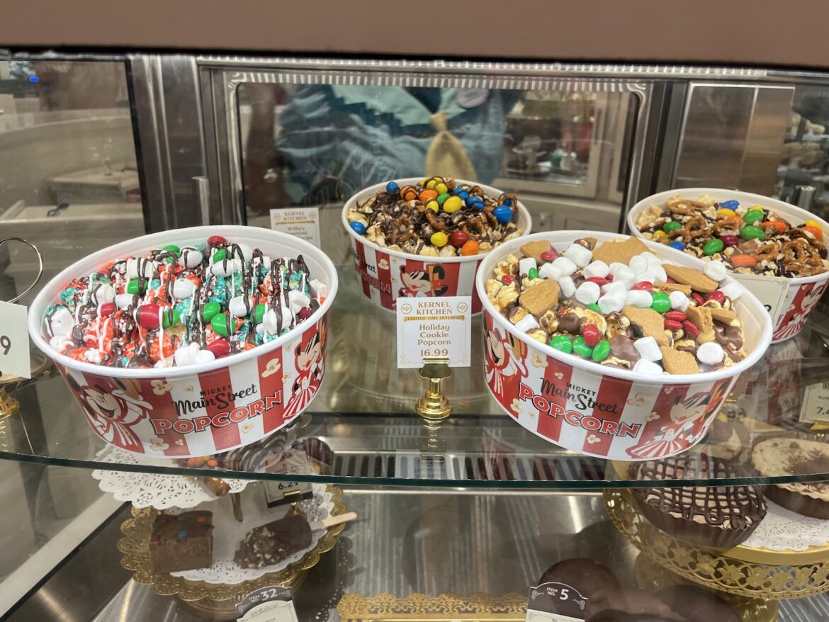 New Holiday Popcorn Mixes Debuts at the Magic Kingdom