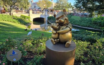 New Magic Band Signage Up Now in the Magic Kingdom 1