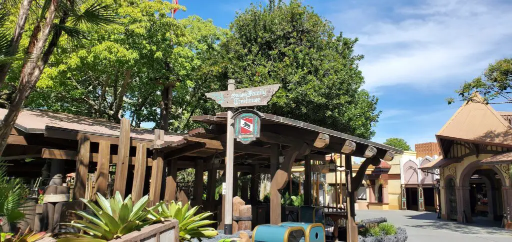 Swiss Family Treehouse Closed for Refurb in the Magic Kingdom 1