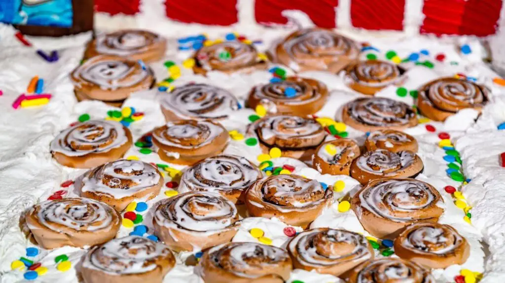 cinnamon rolls