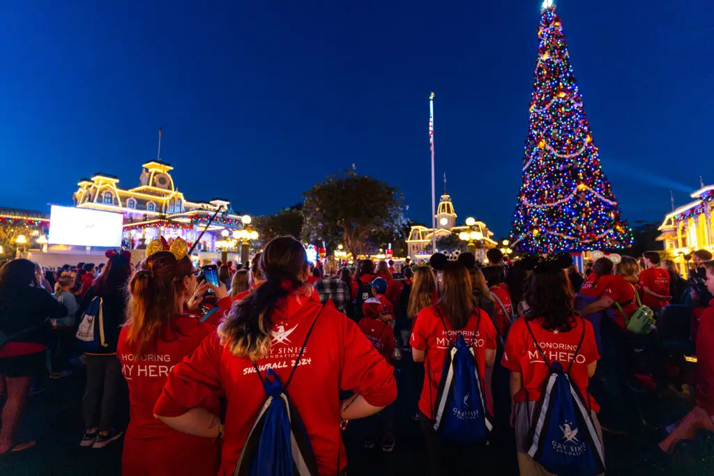 Gary Sinise Foundation Brings the Snowball Express to Disney World