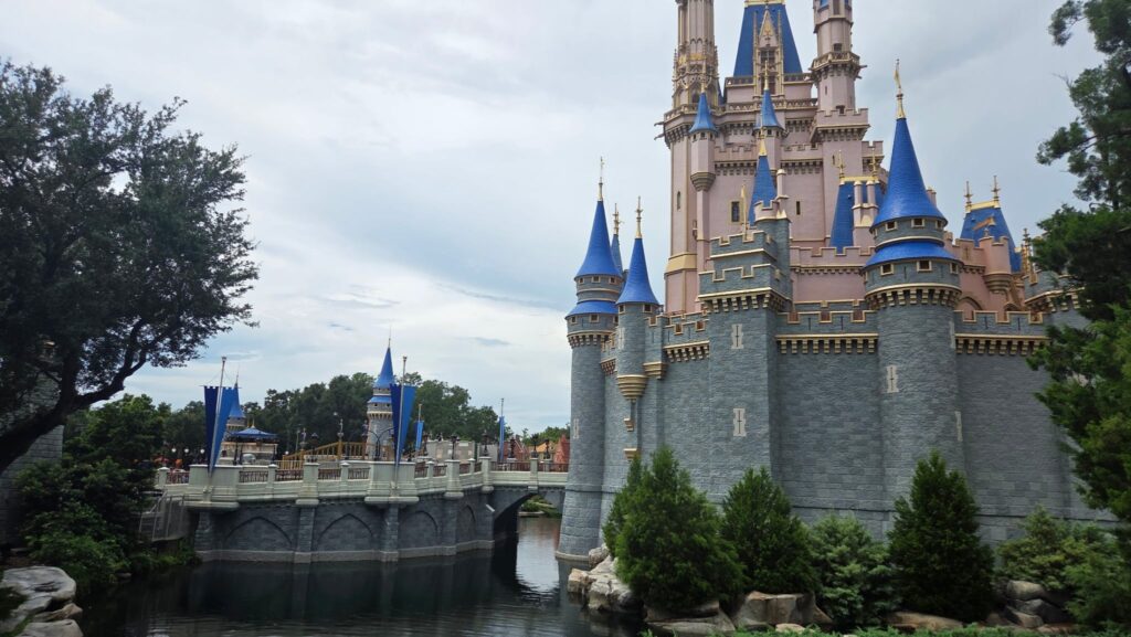 Morning Performances of Mickey's Magical Friendship Faire Returning in May att jjQD AndubMUGqBAXk cH sB NJPqORxJzk
