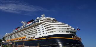 cruise ship