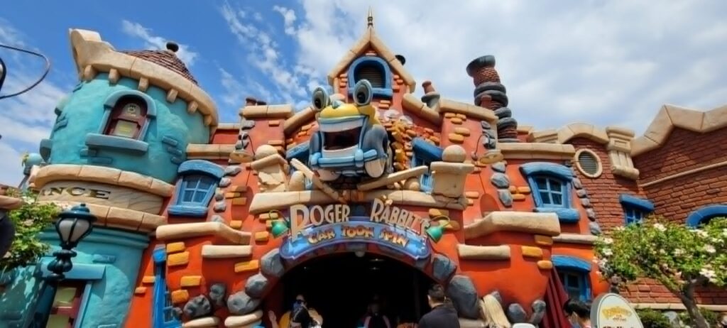 Reopening Date Announced for Disneyland Monorail and Roger Rabbit's Car Toon Spin roger