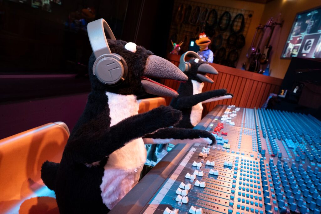 Scooter Joins the Show for the Opening of Rock n Roller Coaster Starring The Muppets Rock N Roller Coaster Pre Show