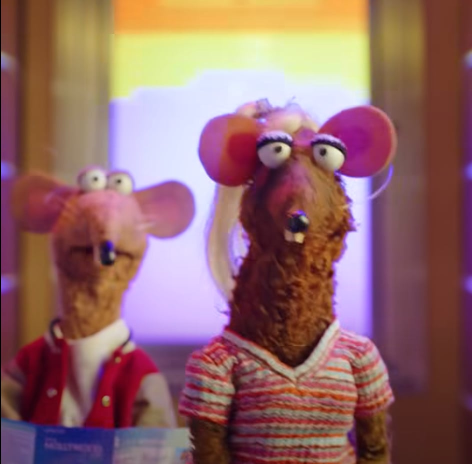 Rizzo Gives Unauthorized Tour of Muppets Coaster in Funny New Video att RKtYyCXazFTJycHQxIaxu ctqmgfMc