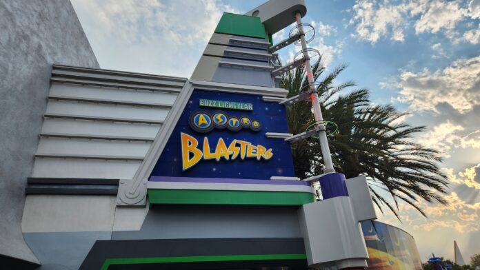 Buzz Lightyear Astroblasters in Disneyland Reopening Date Announced ()