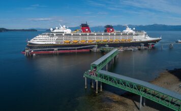 Disney Cruise Line and Huna Totem Corporation Sign Agreement to Bring Ships to Icy Strait Point ()