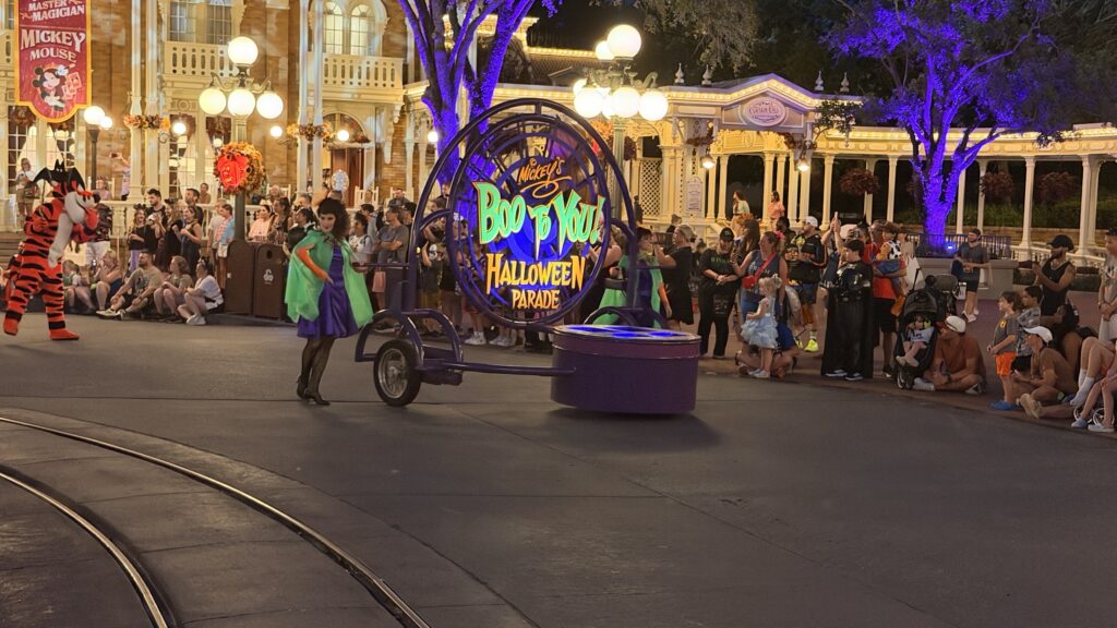 Disney World Sells Out More Mickey's Not So Scary Halloween Party Dates