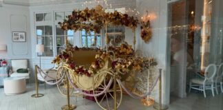 New Fall Decor Debuts at the Cake Bake Shop in Disney's Boardwalk
