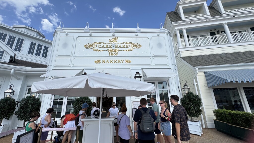 Dinner with Santa Returns to The Cake Bake Shop at Disney's BoardWalk
