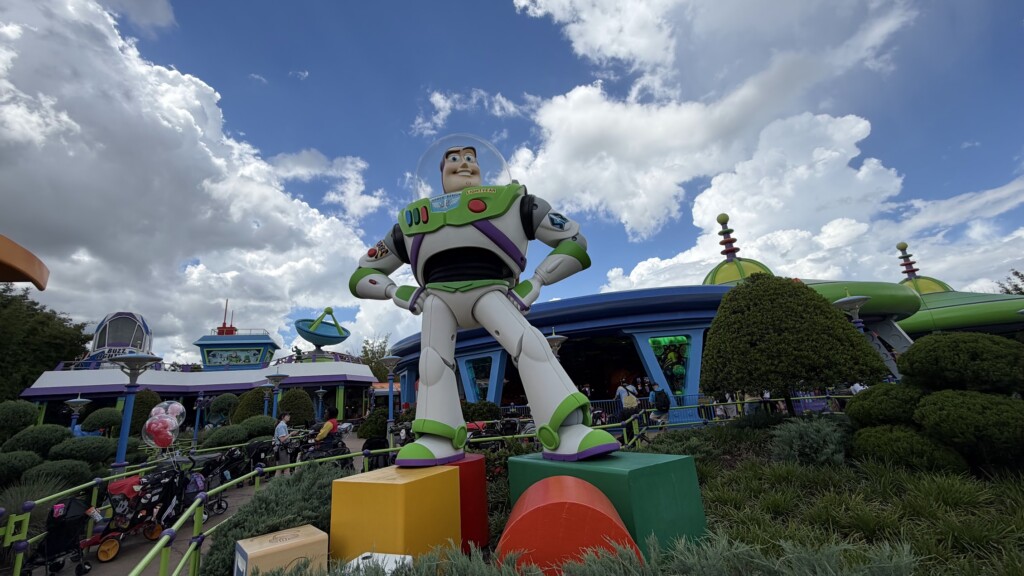 Disney World Set to Add 5000 New Jobs in the Next 5 Years Disney World Set to Add New Jobs in the Next Years
