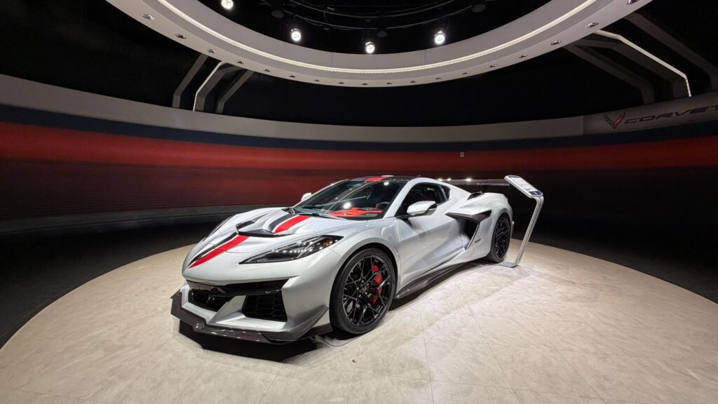 New Chevrolet Corvette ZR1 Added to Test Track at EPCOT New Chevrolet Corvette ZR Added to Test Track at EPCOT