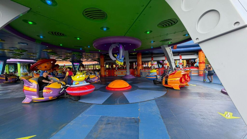 New Toy Story 5 Lilypad Installed at Alien Swirling Saucers in Hollywood Studios New Toy Story Lilypad Installed at Alien Swirling Saucers in Hollywood Studios